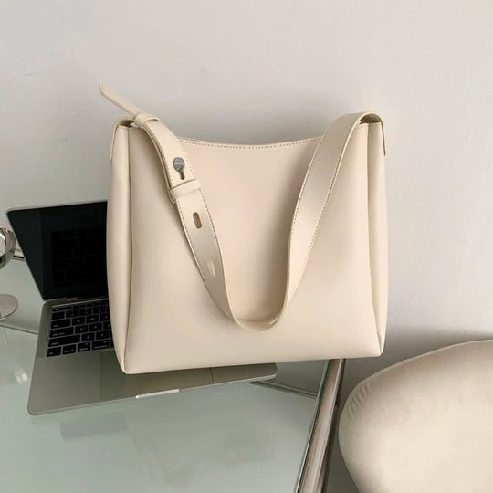 Bella | Elegant Leather Handbag